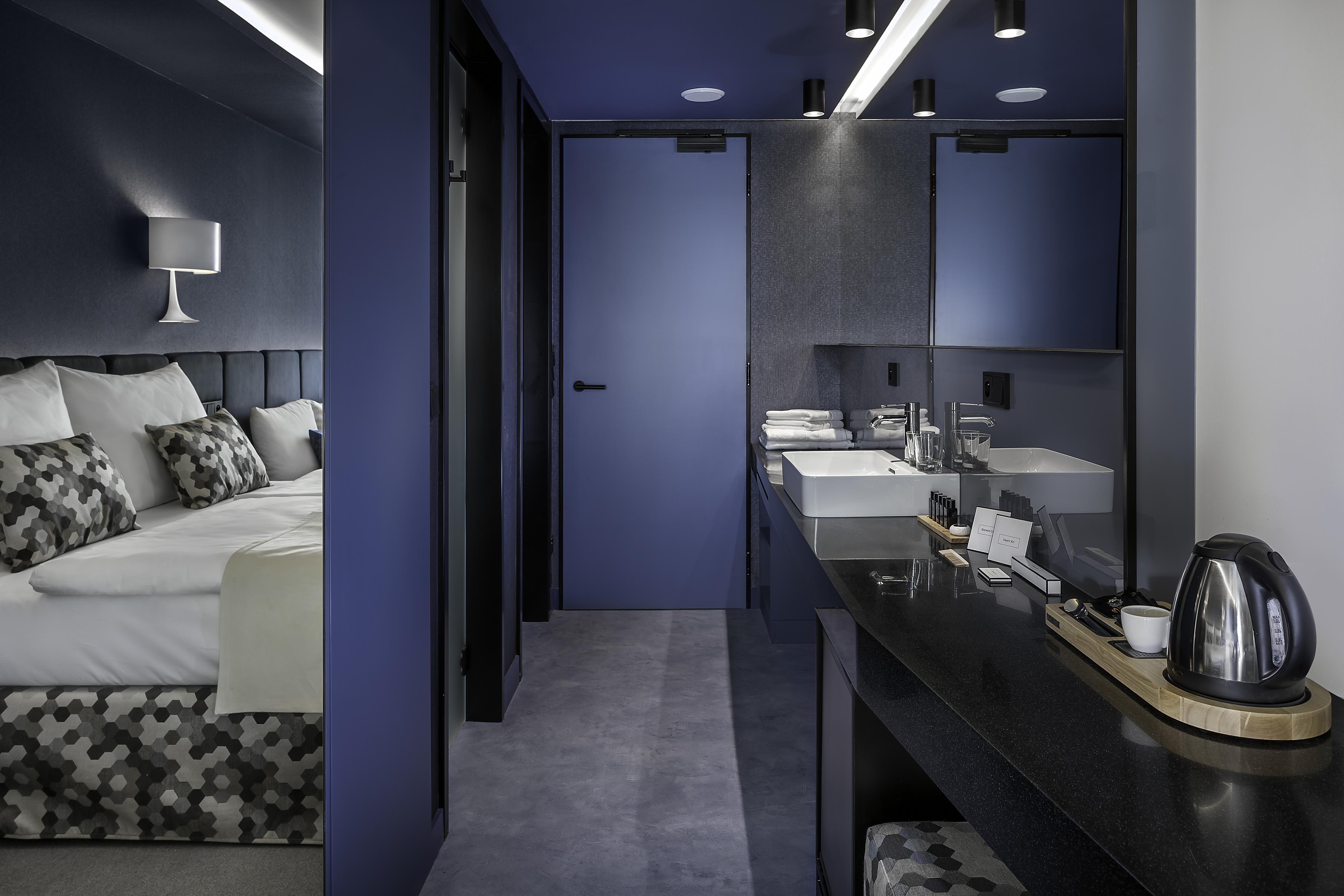 Urban Creme Hotel