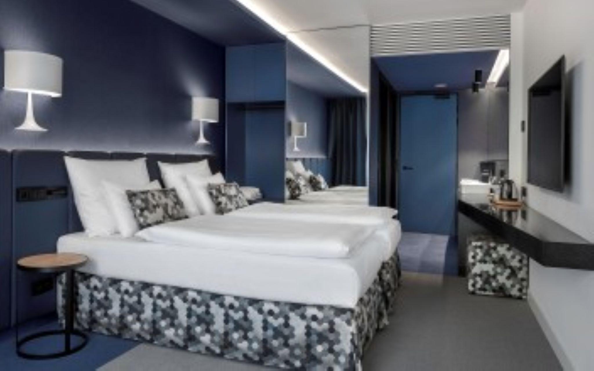 Hotel Urban Creme